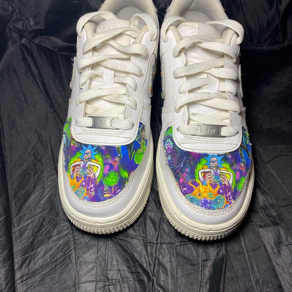 Custom White Sneakers with Colorful Psychedelic Toe Art